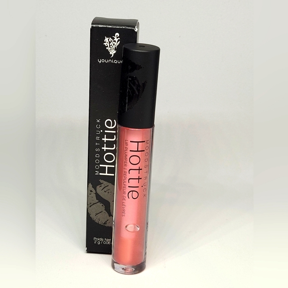 Younique lip plumper